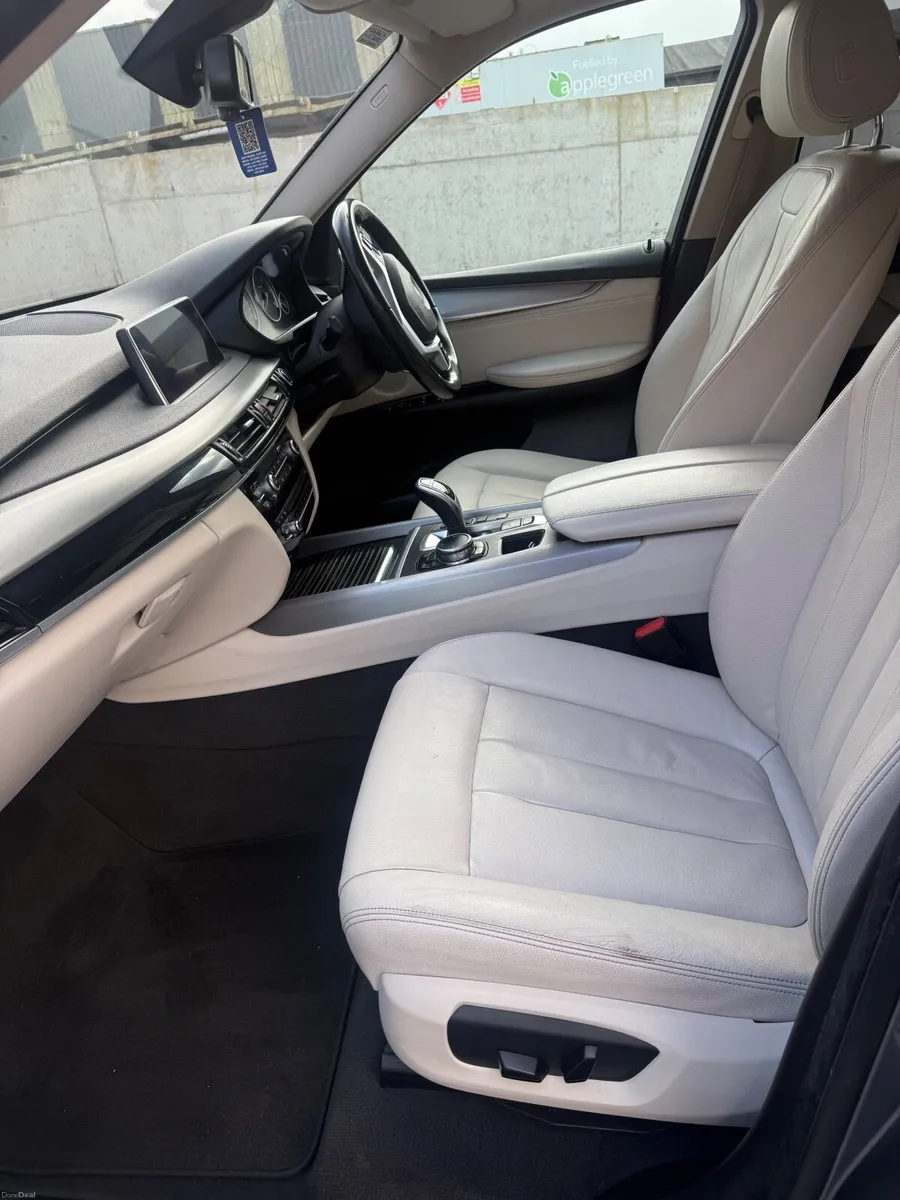 BMW X5 2017  NEW ENGINE - Image 2