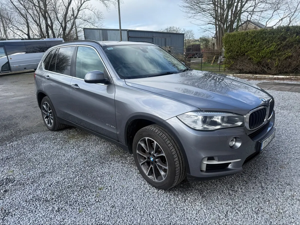 BMW X5 2017  NEW ENGINE - Image 1