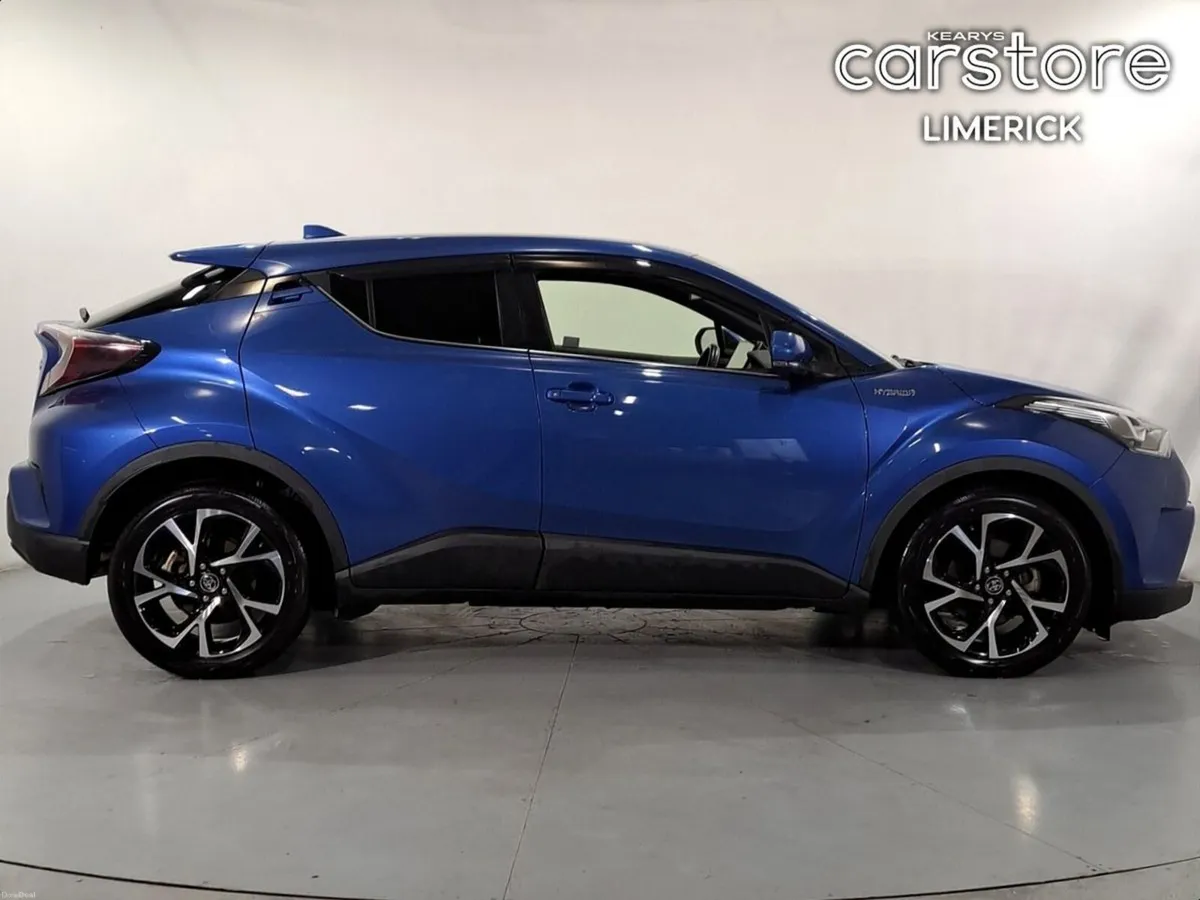Toyota C-HR 1.8 HYBRID - Image 2