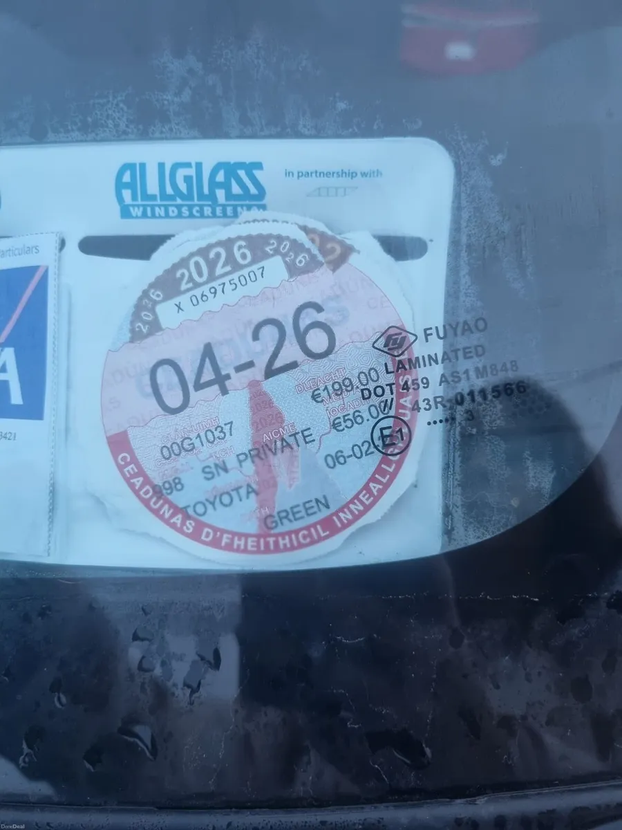 Toyota Yaris 2000 - Image 4