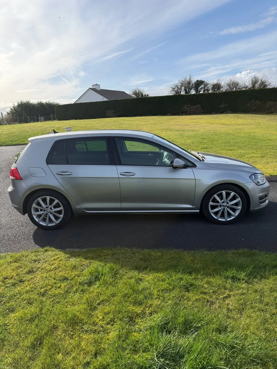 VOLKSWAGEN HIGHLINE GOLF 1.6 110BHP - Image 2