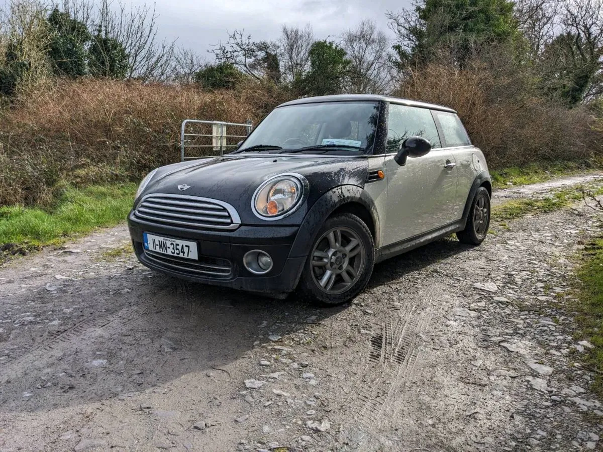 Mini Cooper - Image 1