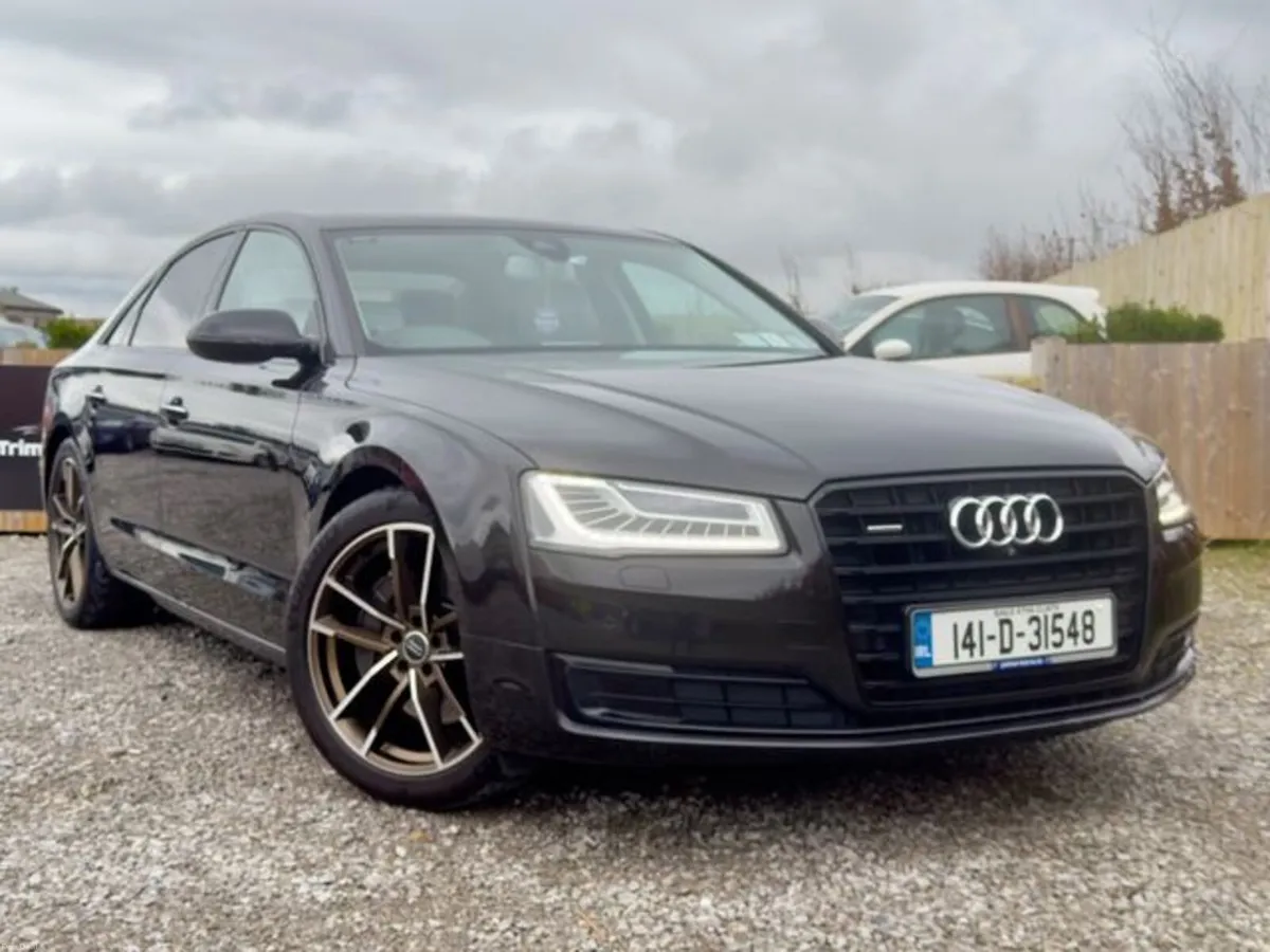 Audi A8 3.0 TDI SPT EXE Quattro 258 A - Image 3