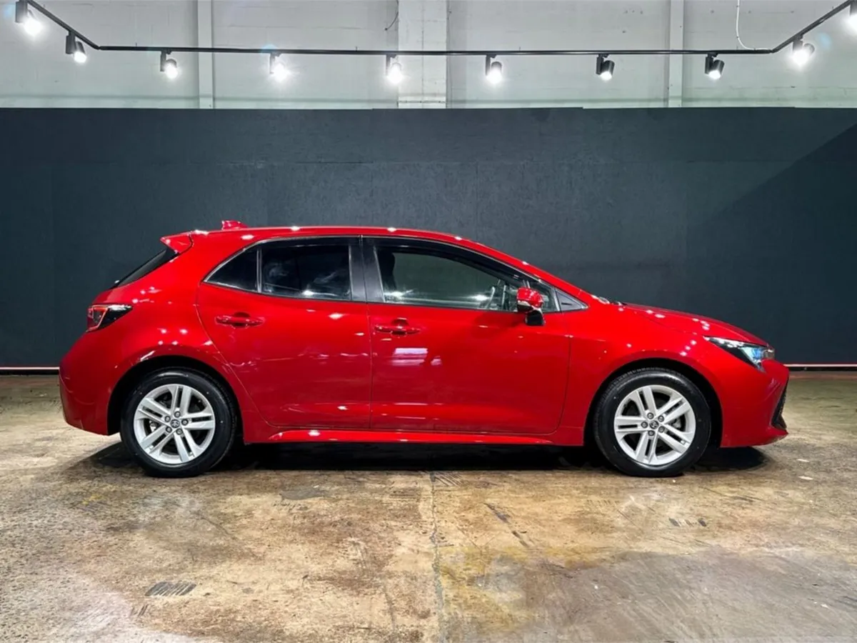 Toyota Corolla SPORTS HYBRID G SPEC - FACTORY ALLO - Image 3