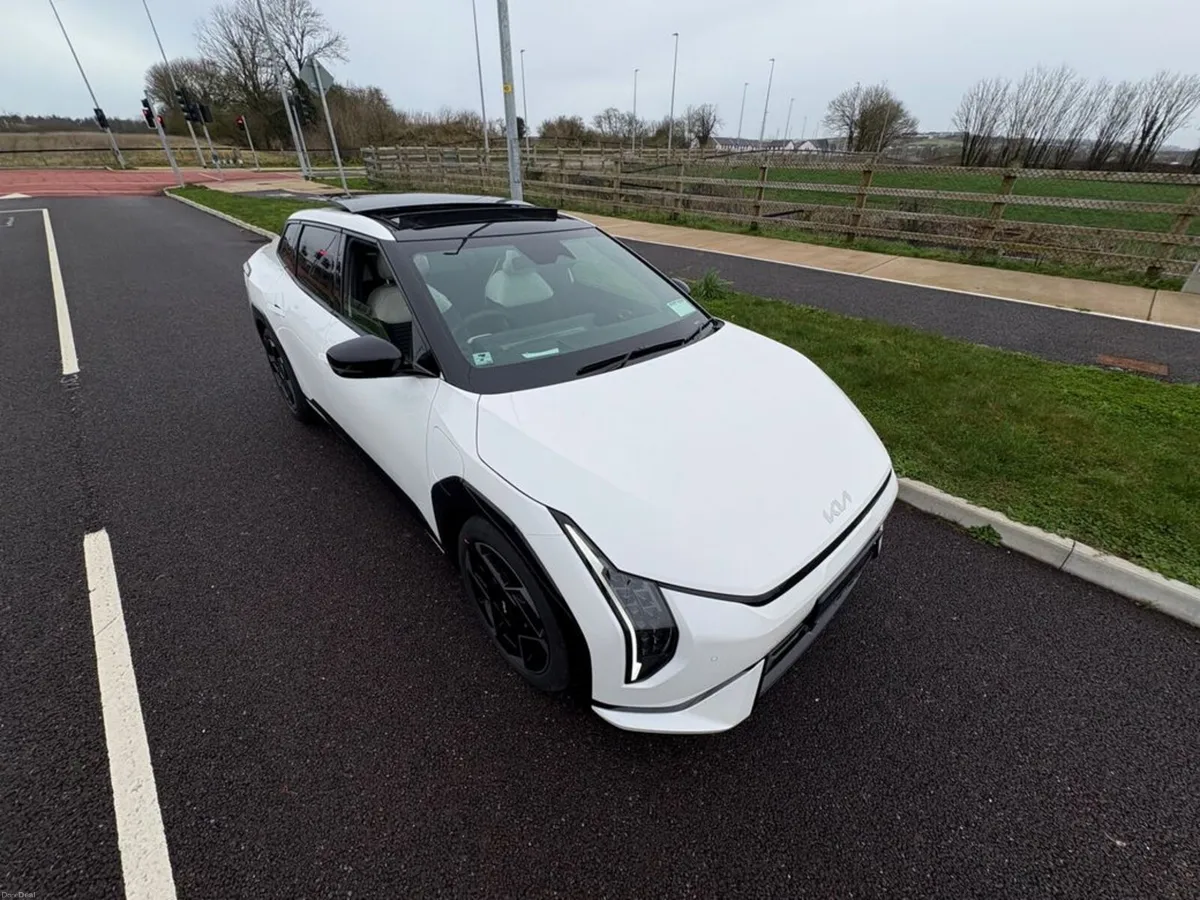 Kia EV4 EV4 K3, **0% FINANCE** **7 YEAR WARRANTY** - Image 2