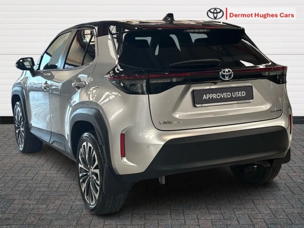 Toyota Yaris Cross SOL 4DR HYBRID AUTO - Image 2