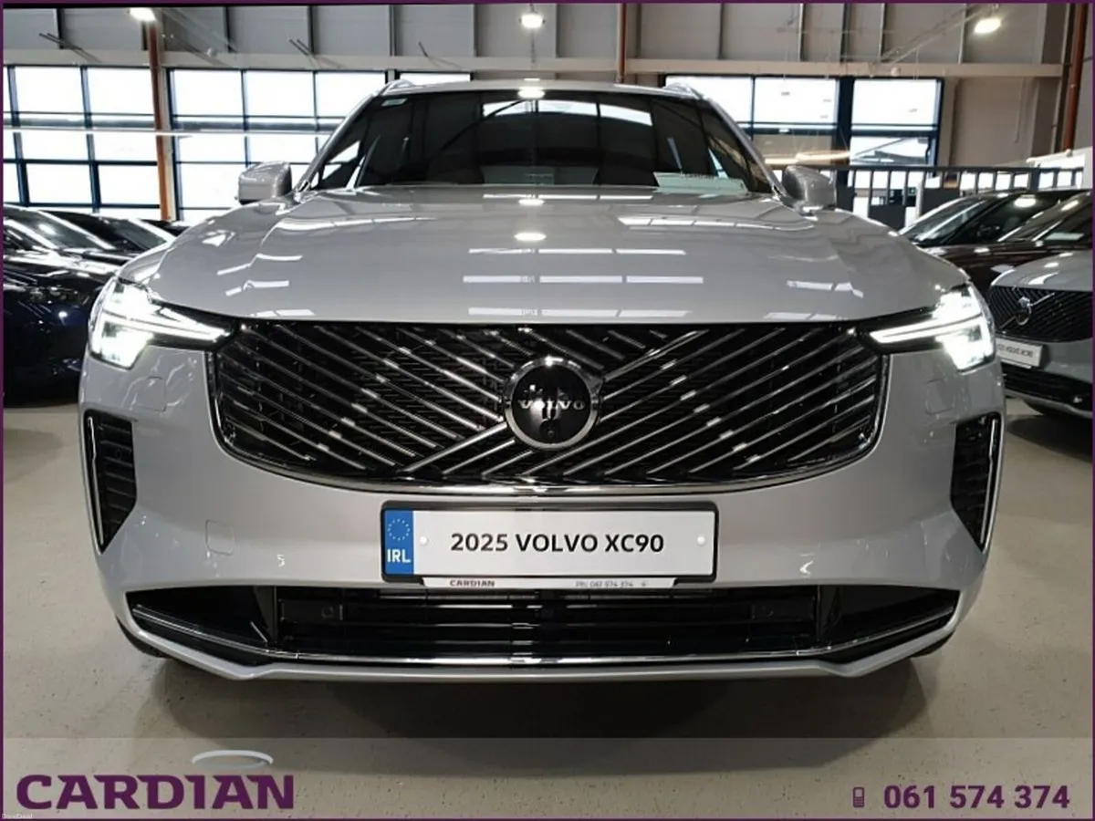 Volvo XC90 XC90 Ultra Bright T8 PHEV - Image 3