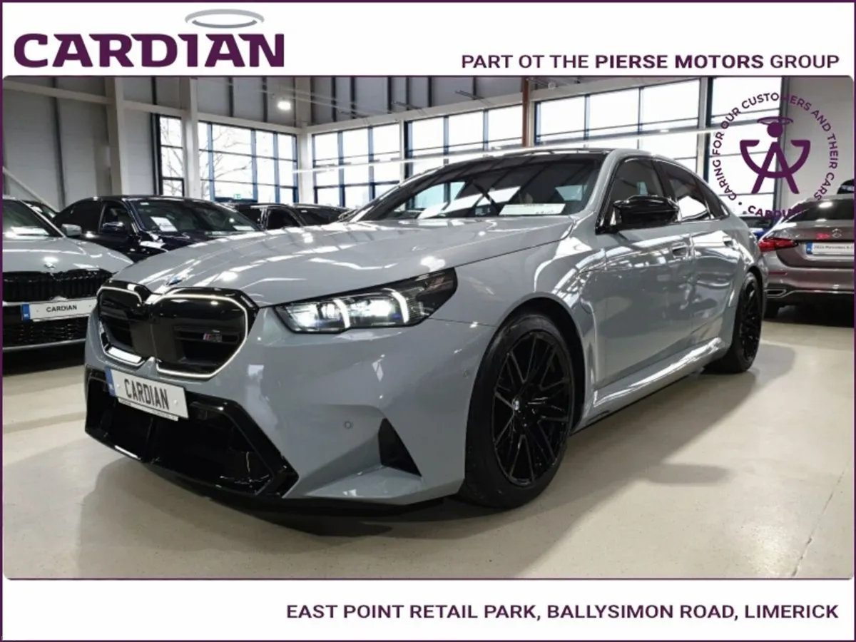 BMW M5 M5 X-DRIVE 4 DR AUTO - COMFORT PACK, PAN SU - Image 4
