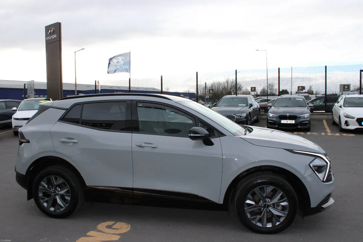 Kia Sportage 2024 - Image 6