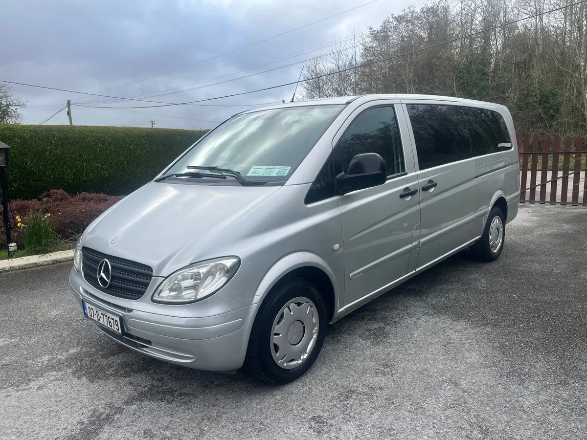 Mercedes-Benz Vito 8 seater - only 115k kilometres - Image 3