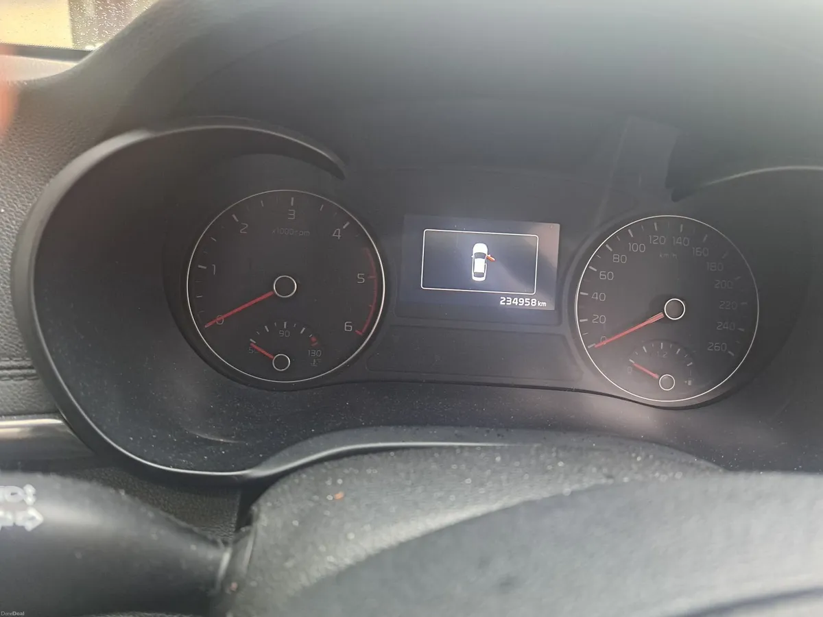 Kia Optima 2016 - Image 2