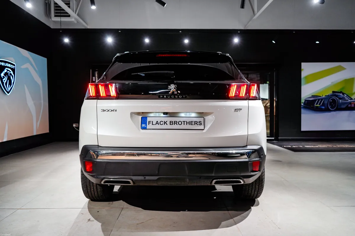 2021 Peugeot 3008 GT 1.2 PureTech 130bhp - Image 4