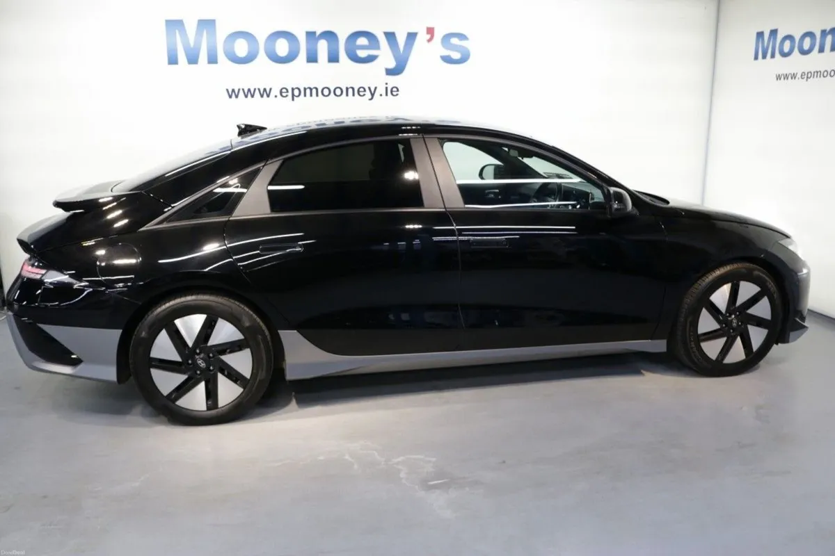 Hyundai IONIQ 6 SIGNATURE 77kWh EV HERE AT MOONEYS - Image 5