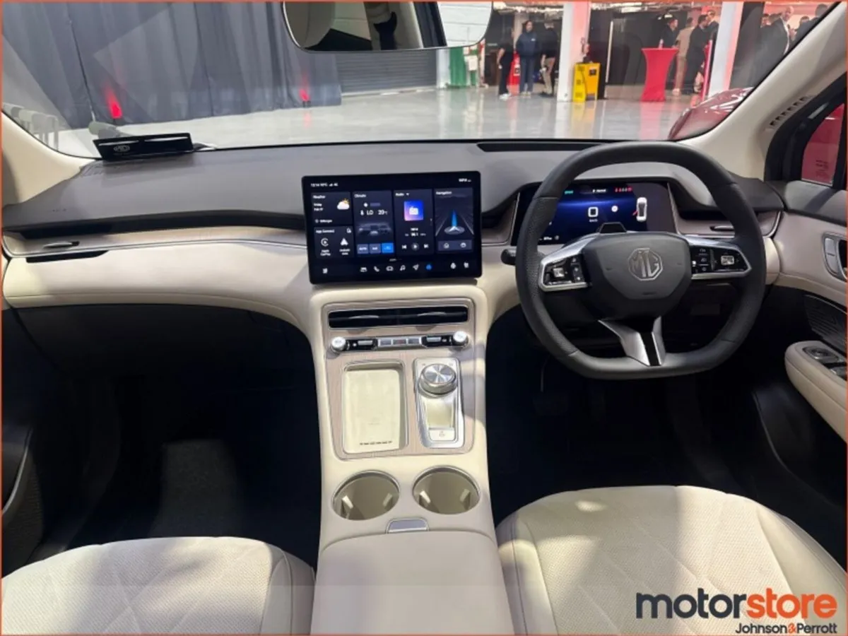 MG S5 ORDER YOUR NEW MG S6 TODAY - Image 4