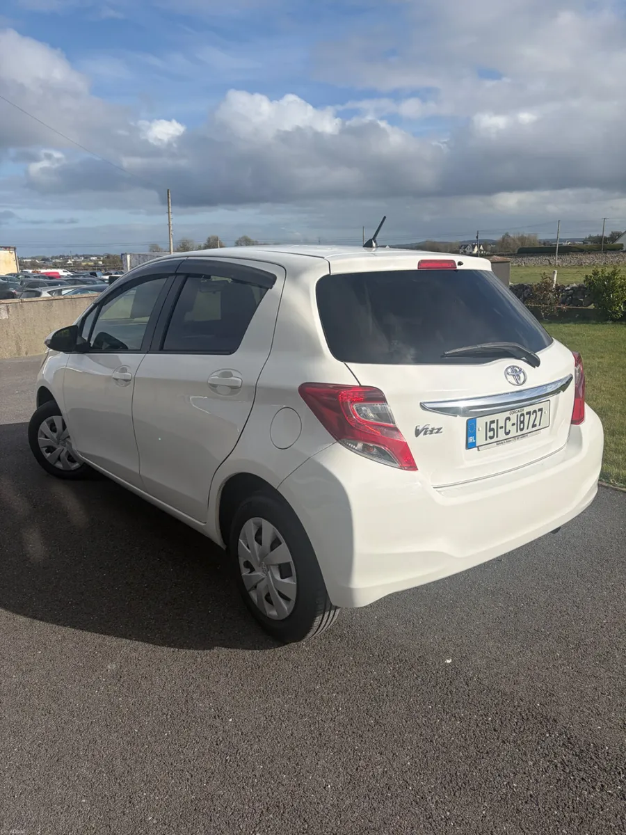 Toyota Vitz 2015 - Image 3