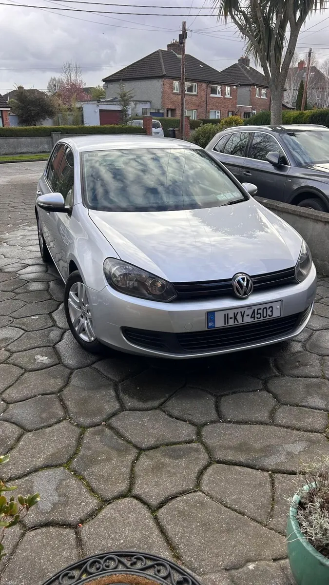 Prestine VW Golf 1.4 Petrol - Image 4