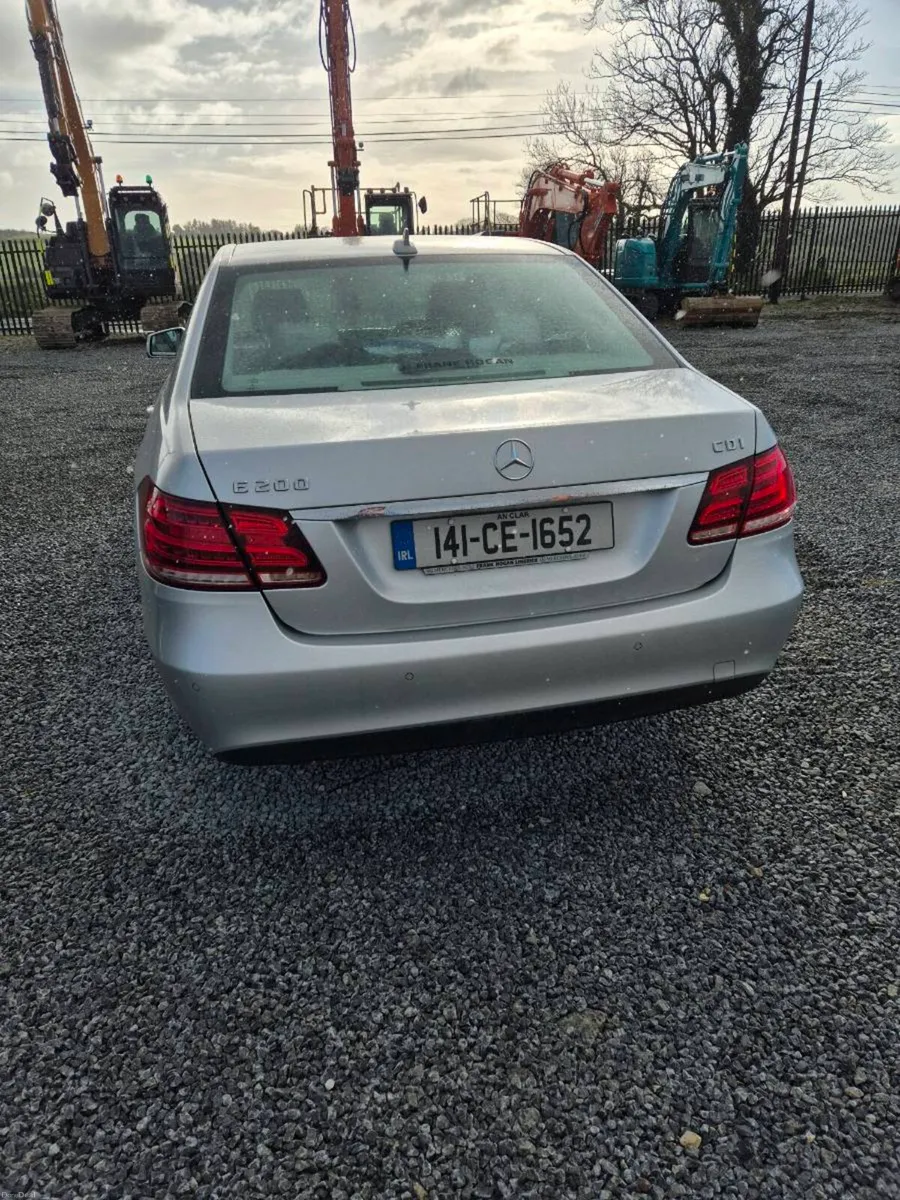 Mercedes E200 2014 - Image 3