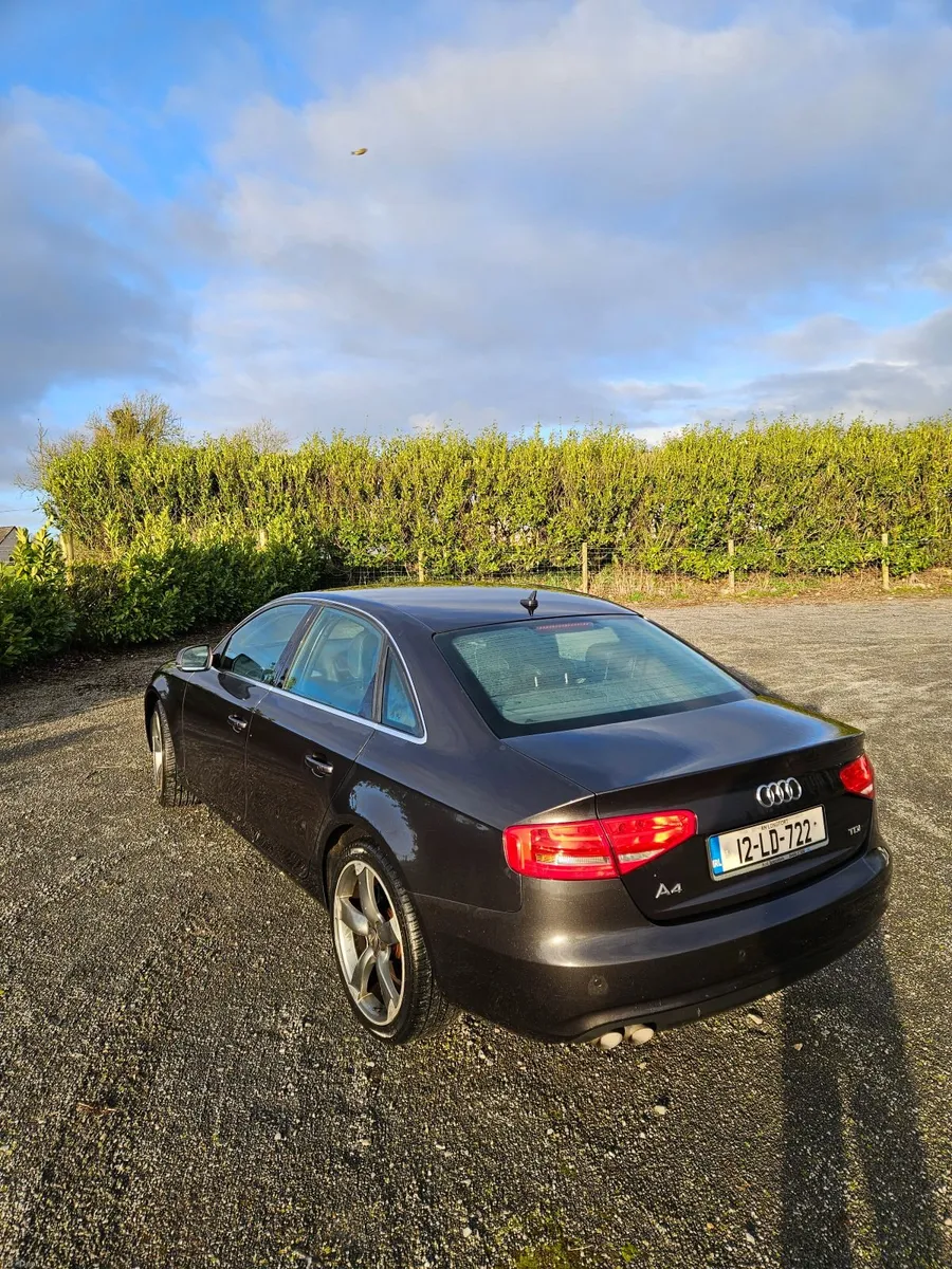 Audi A4 S-line Automatic - Image 4