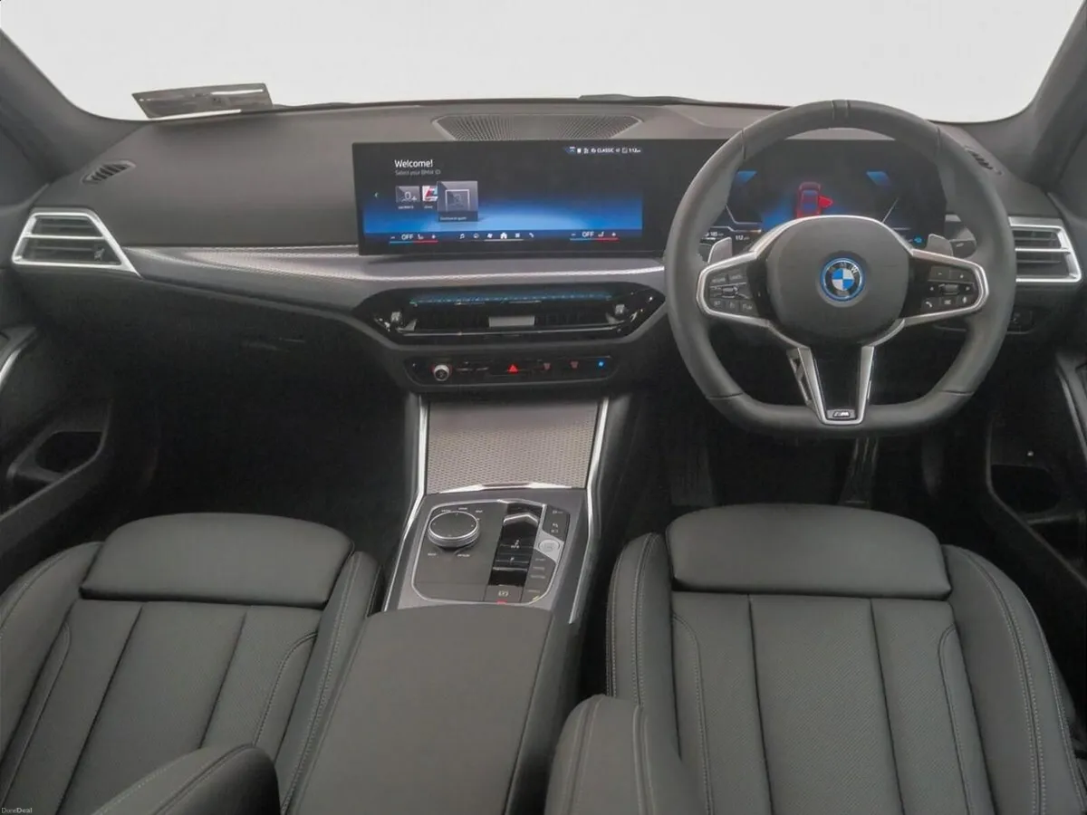 BMW 3-Series 330e M Sport Saloon - Image 4