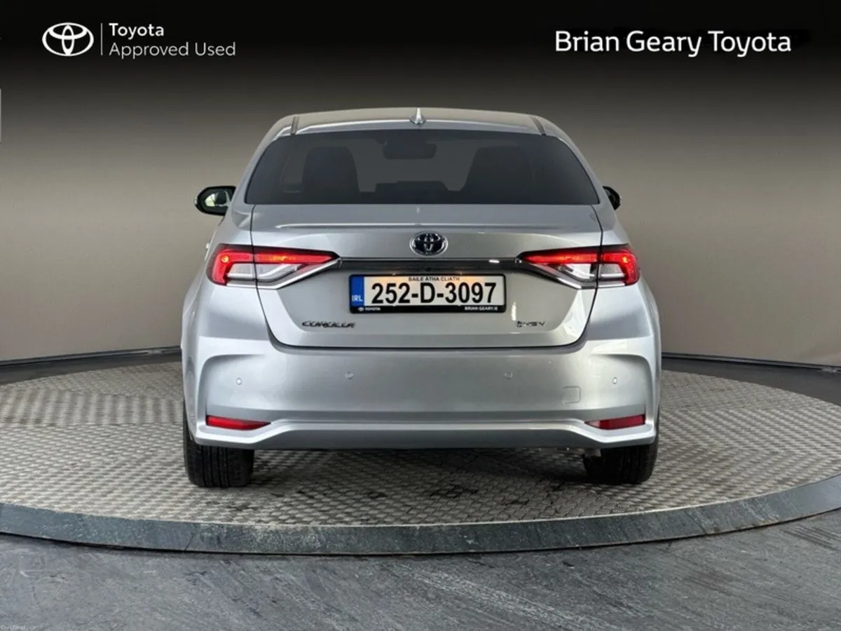 Toyota Corolla HYBRID SOL SALOON - Image 4