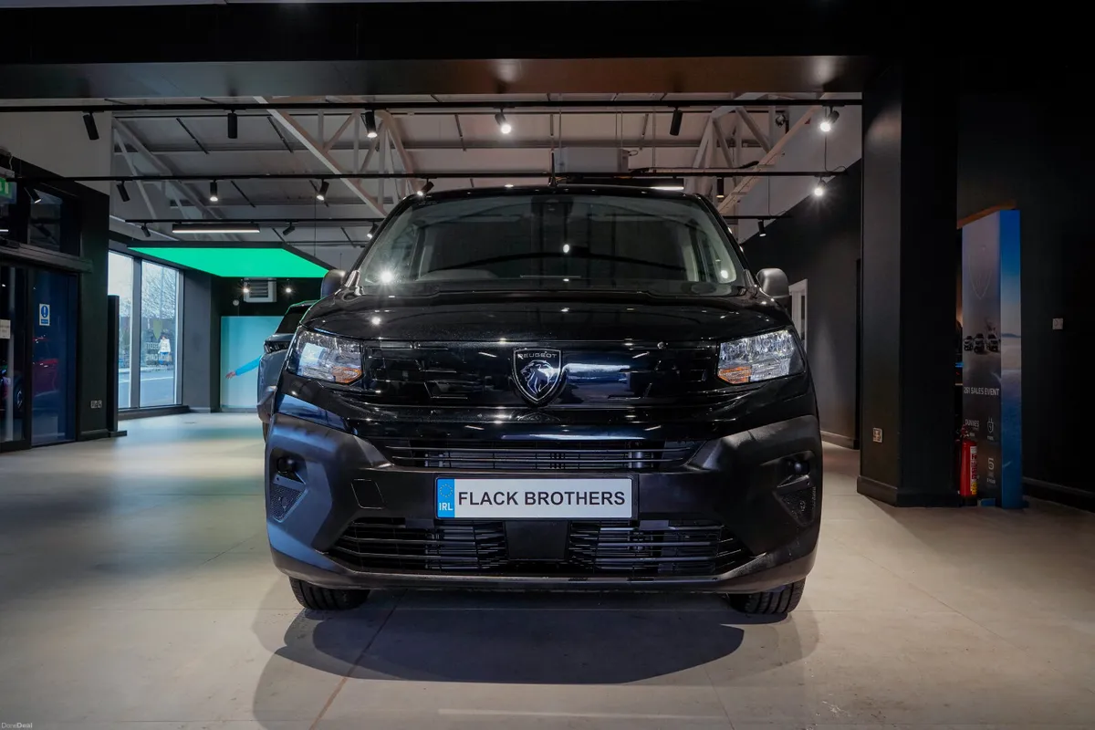 2025 Peugeot Partner 1.5 BlueHDi Manual - Image 3