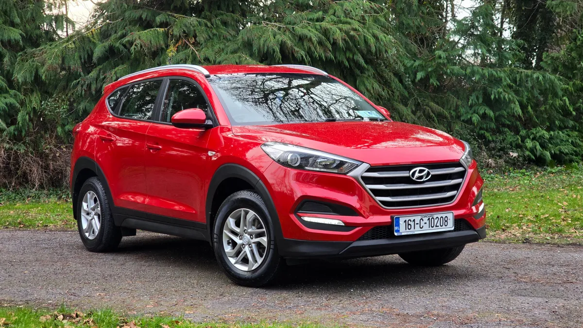 2016 Hyundai Tucson 1.6 GDI Petrol Comfort - Image 3