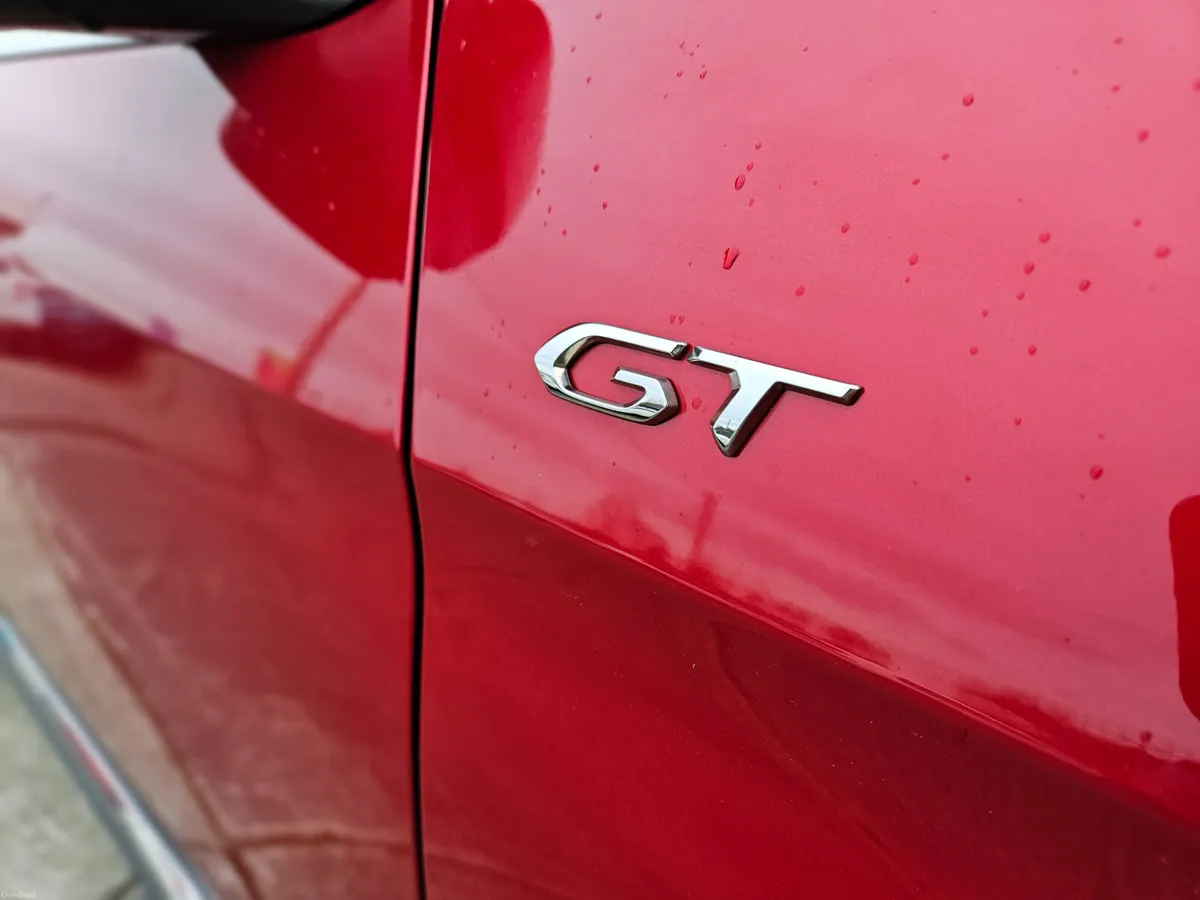 Peugeot 3008 1.5 BlueHDi 130bhp Auto 6.4 GT - Image 4