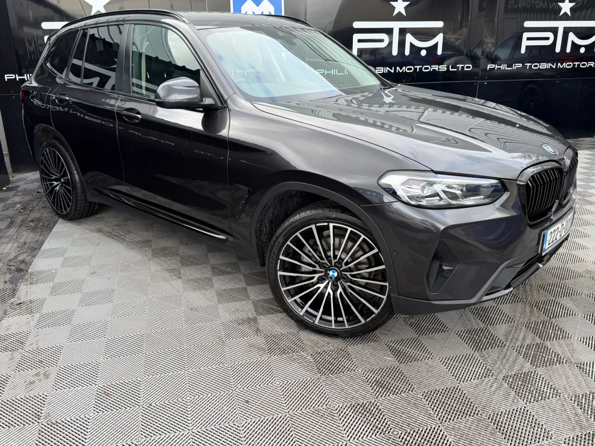 BMW X3 30e X Drive X Line Auto Black Pack - Image 3