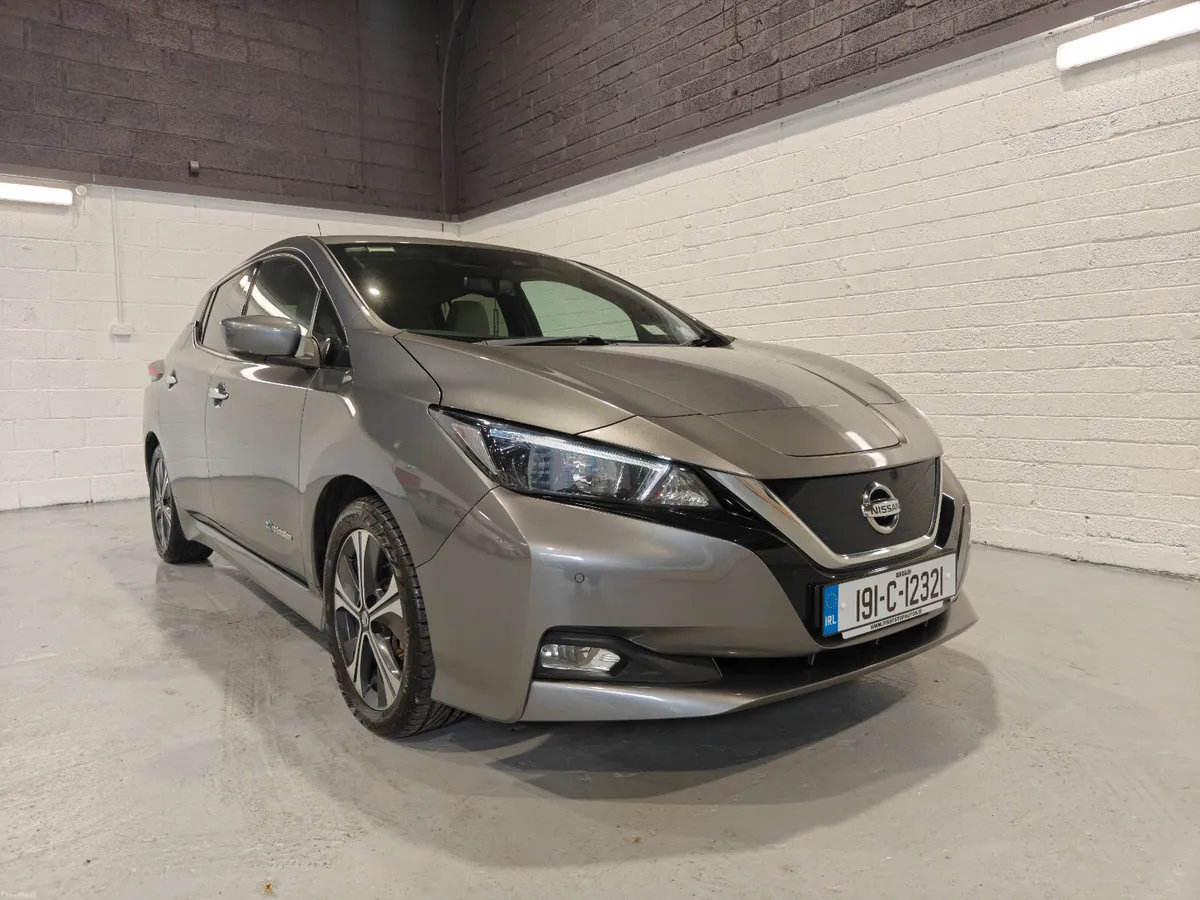2019 NISSAN LEAF PREMIUM 40KW - Image 1
