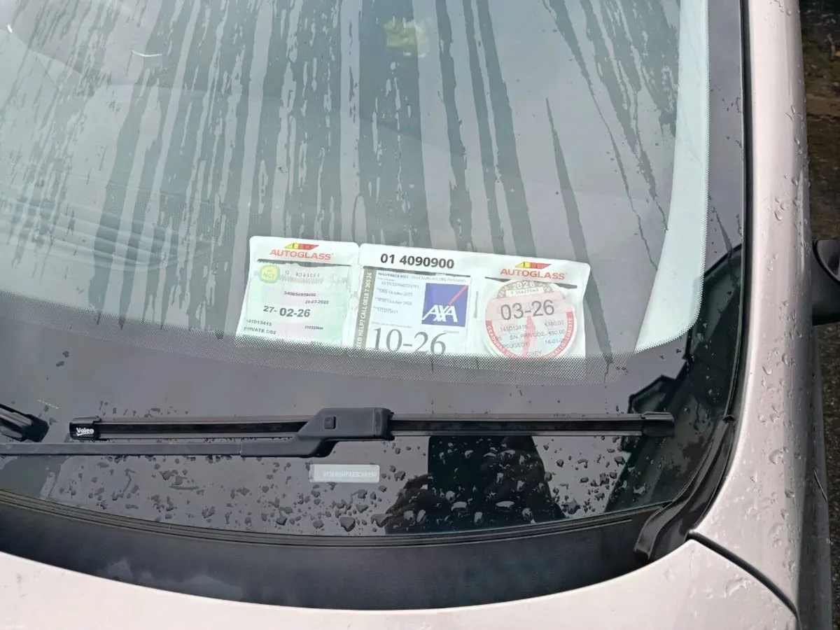 Peugeot 308 - Image 1