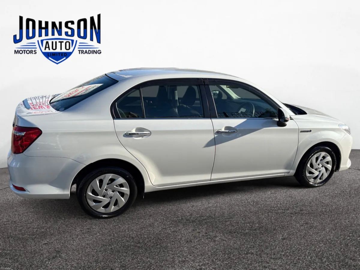 Toyota Corolla 1.5 Axio Saloon Petrol Auto - Image 4