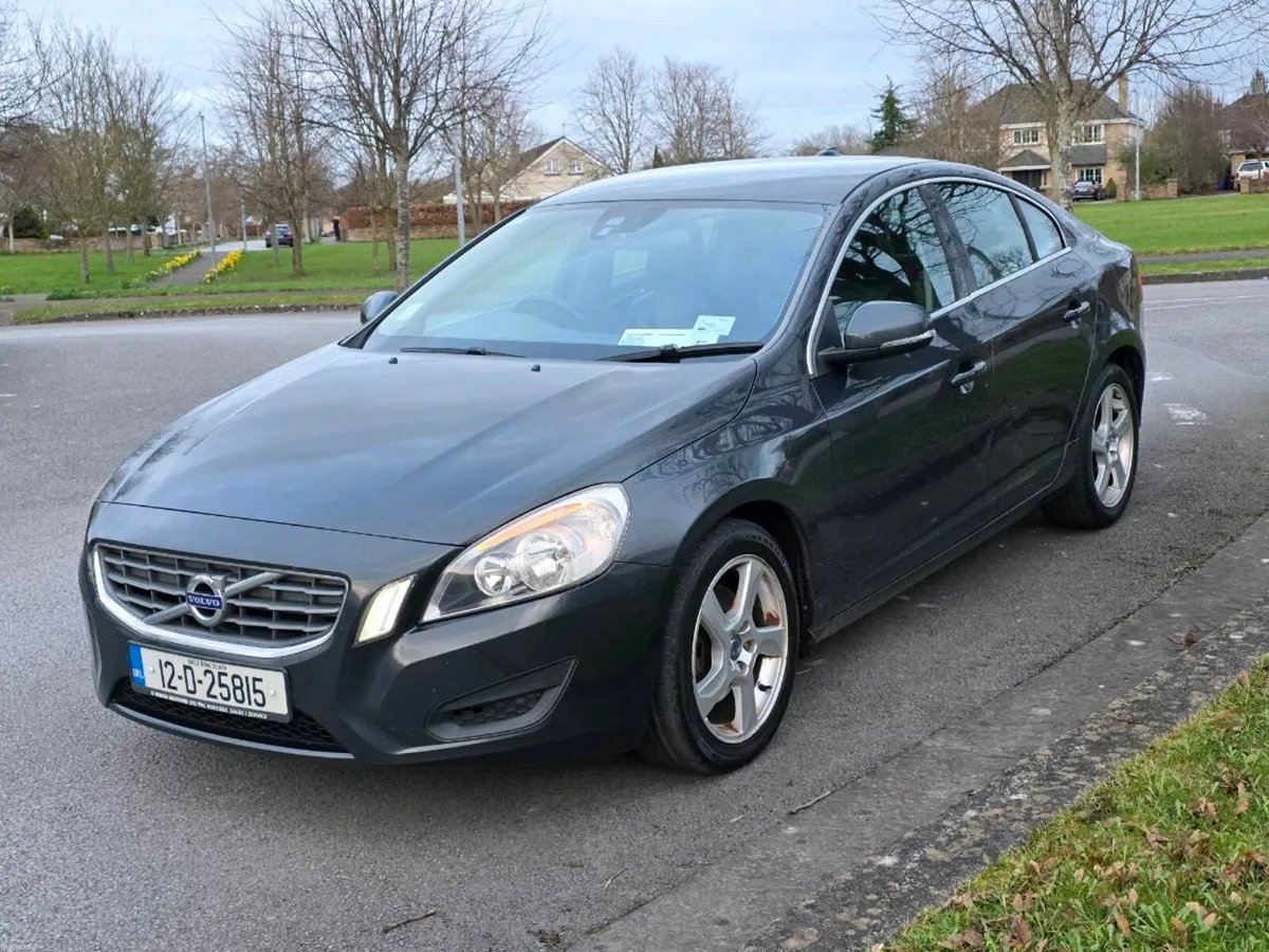 12 Volvo S60 SE 1.6 NCT & TAX - Image 3
