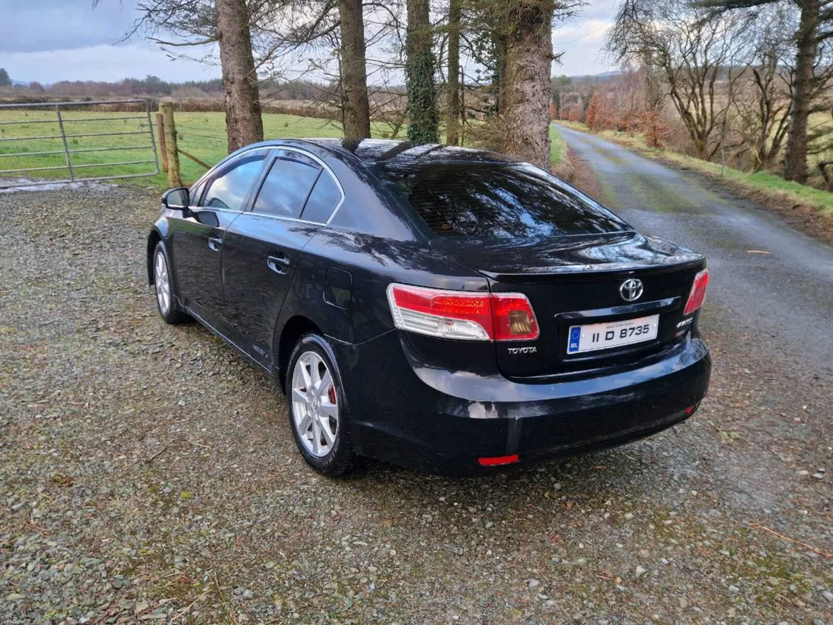 D4D Avensis - Image 2