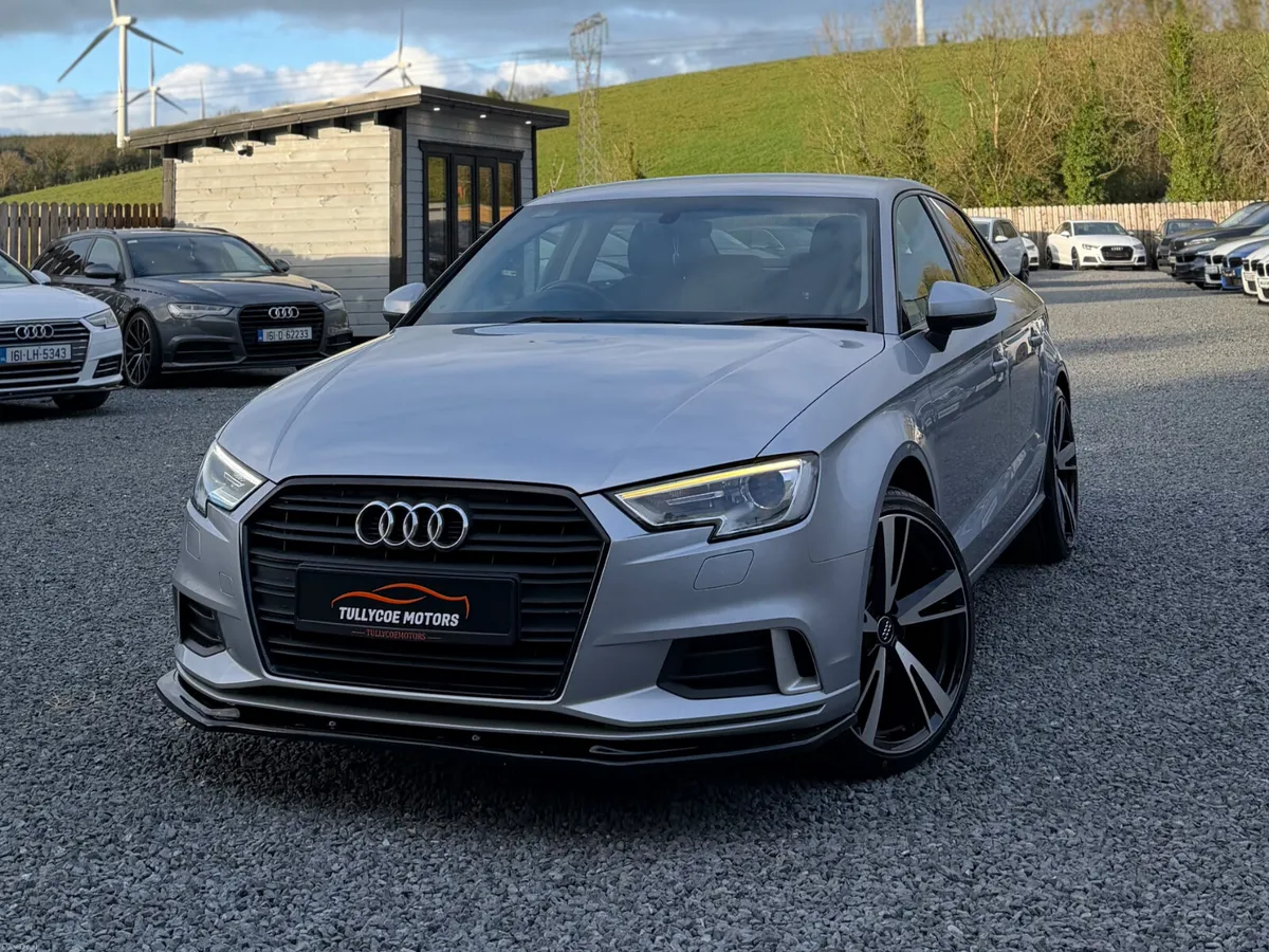 AUDI A3 SPORT SALOON 2017 - Image 2