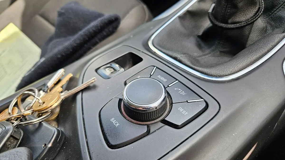 Vauxhall Insignia 2013 - Image 4