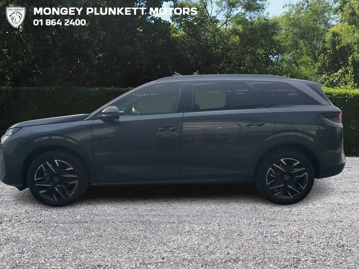 Peugeot 5008 4.9% Finance 1.2 Allure Hybrid - Image 4