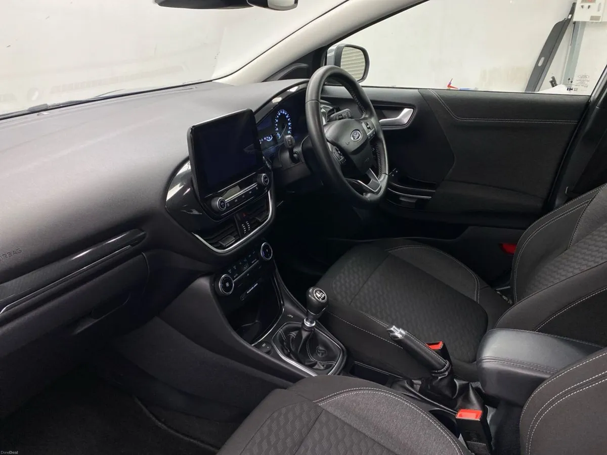 Ford Puma 1.0L EcoBoost Hybrid 125PS Titanium - Image 3