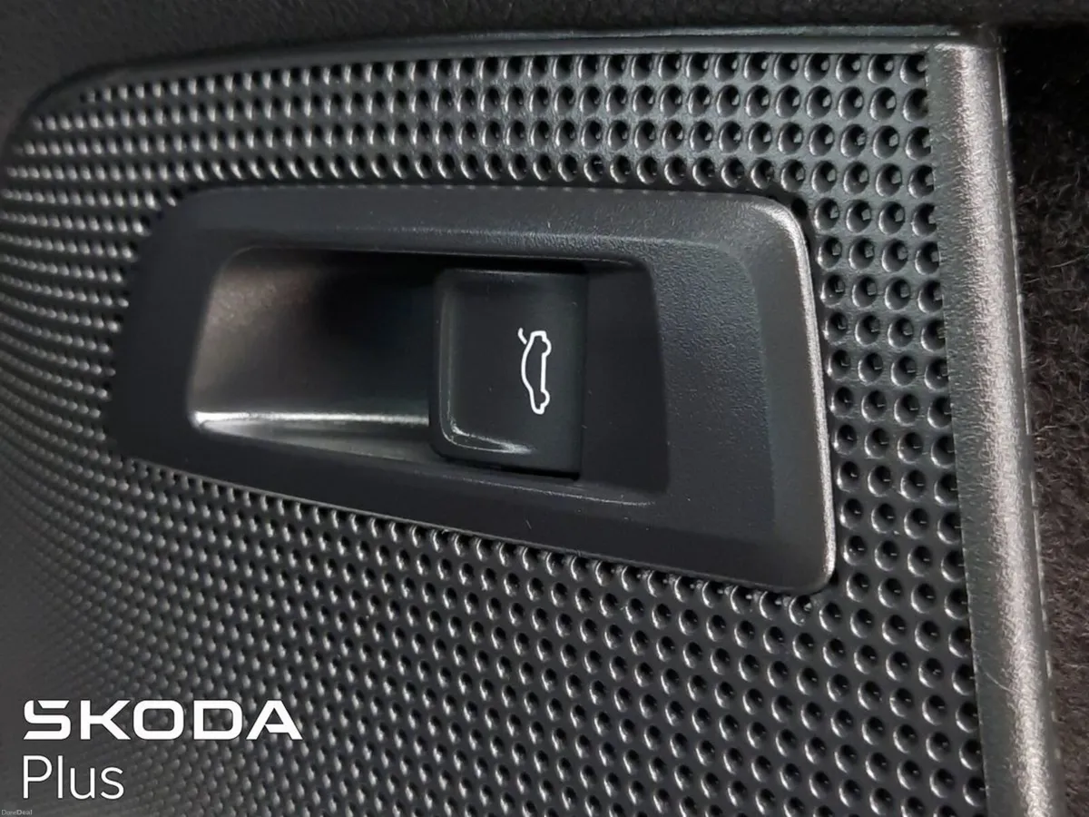 Skoda Kodiaq 2.0 TDI 150HP DSG Style 7 Seat - Image 4