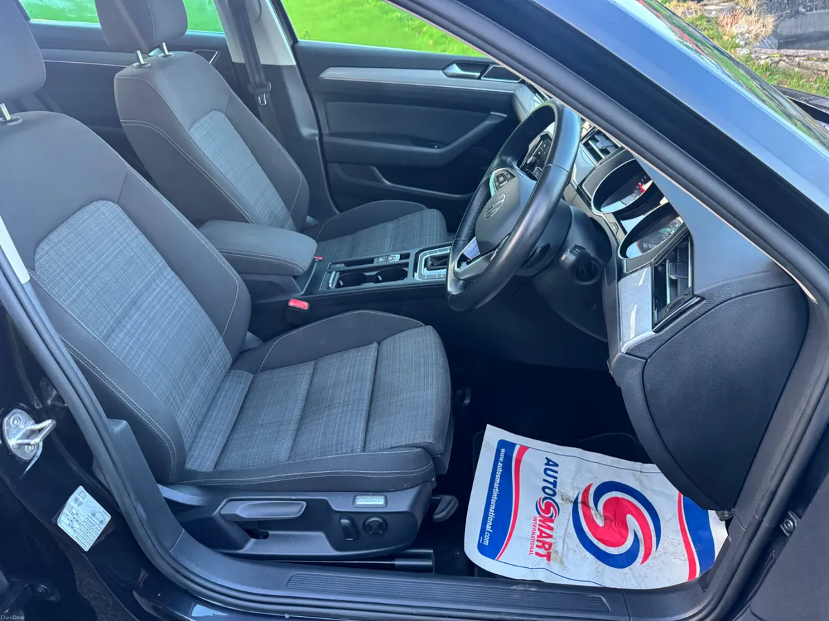 Volkswagen Passat 2022 auto business Irish car - Image 3