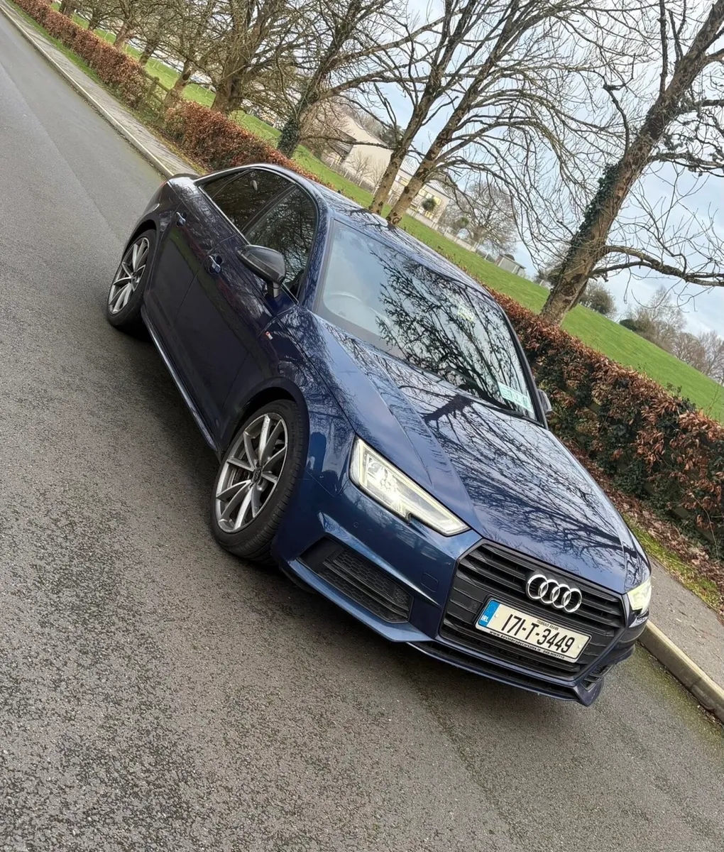 2017 a4 s-line €12250 - Image 1
