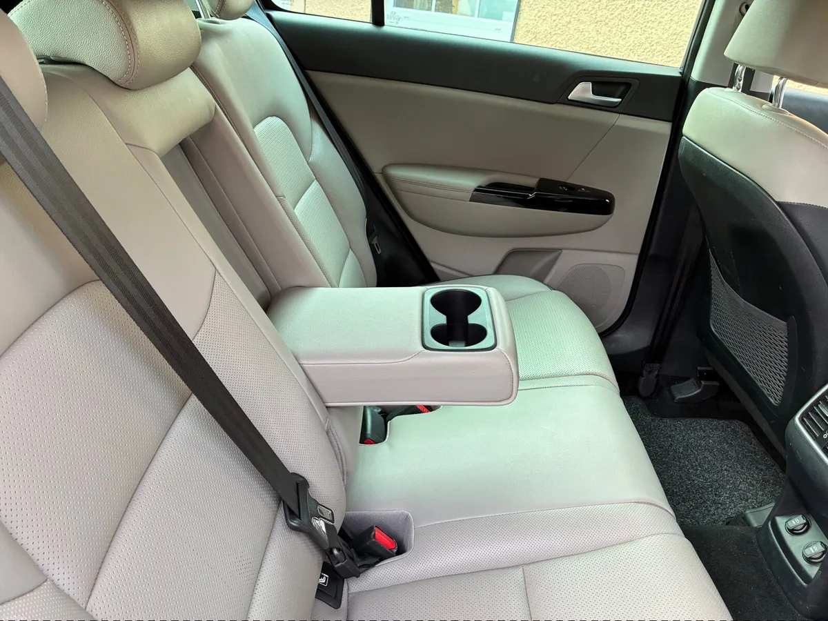 Kia Sportage 2019 - Image 2