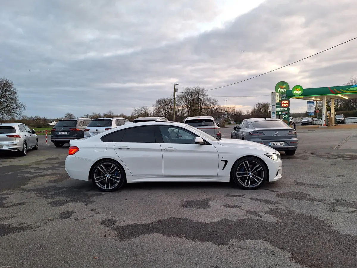 BMW 4-Series M-Sport Pro *High Spec/Sunroof - Image 2