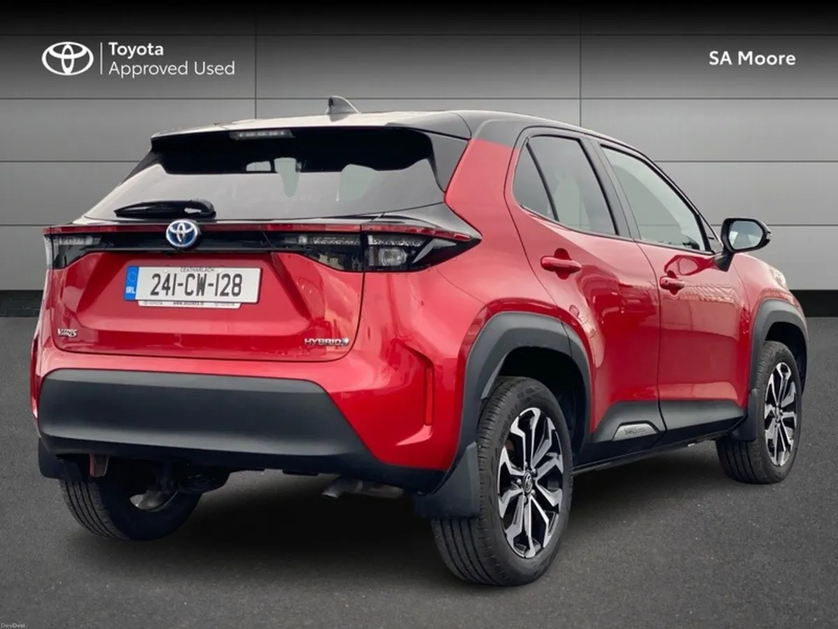 Toyota Yaris Cross LUNA SPORT BI-TONE - Image 2