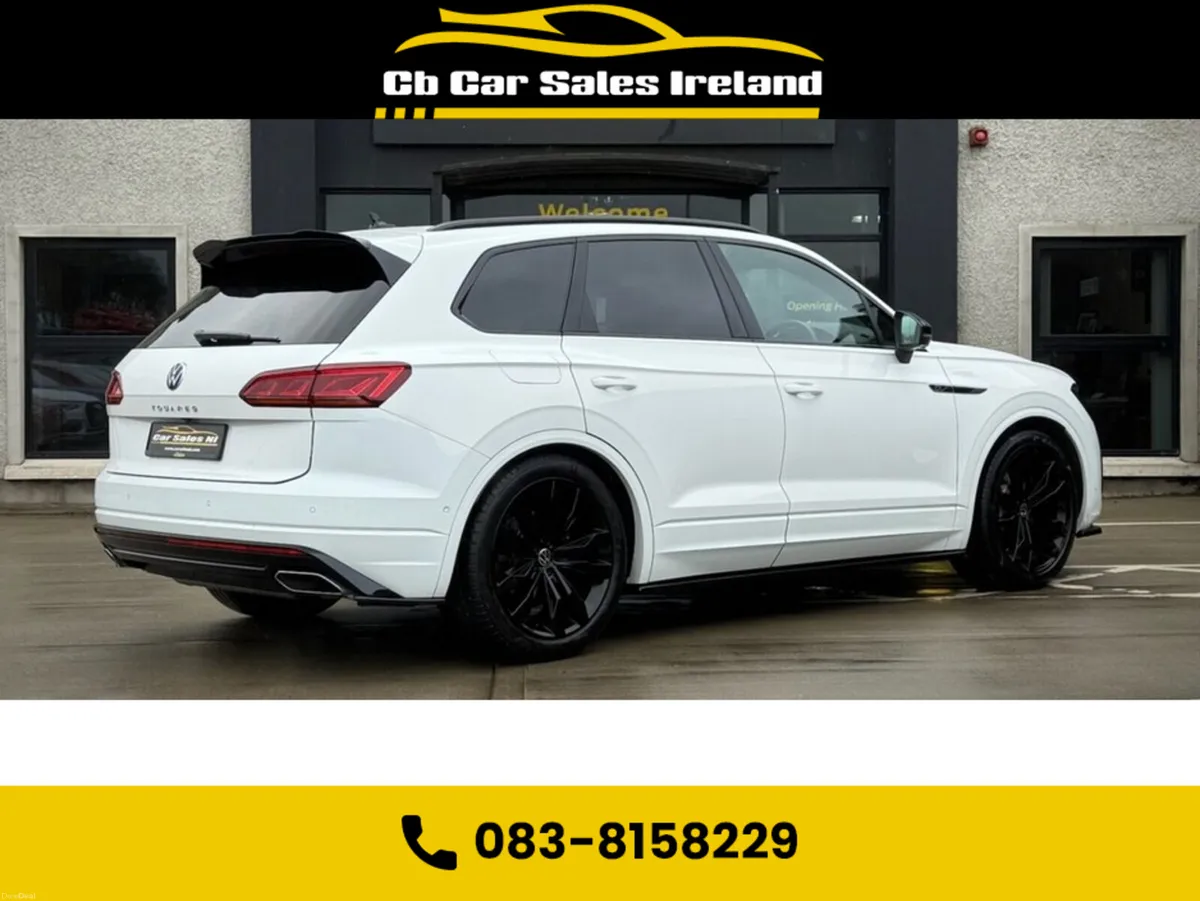 Volkswagen Touareg 3.0 TDI V6 Black Edition SUV 5d - Image 4