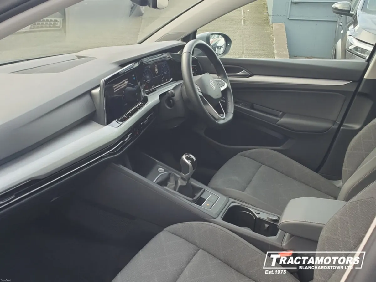 Volkswagen Golf LIFE 1.0 TSI 110HP 5DR - Image 4