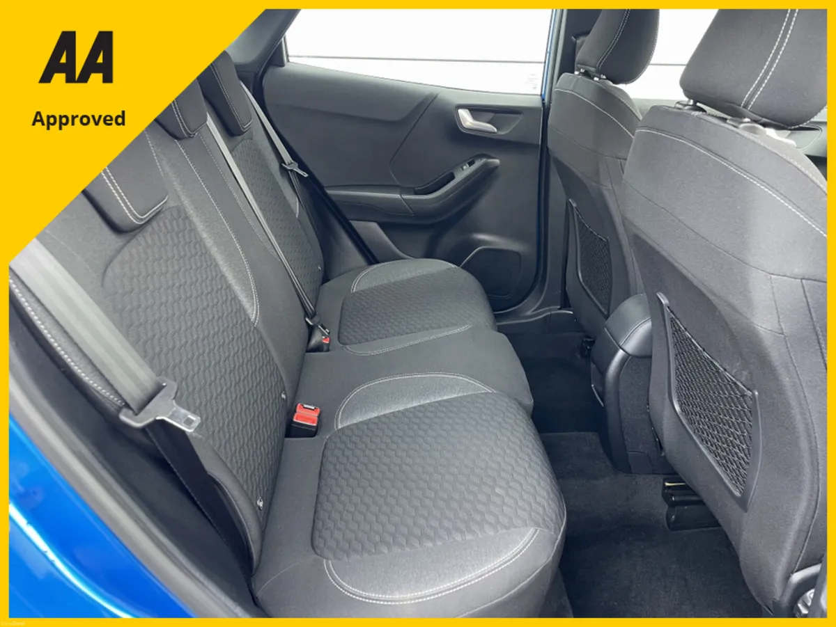 Ford Puma TITANIUM MHEV FREE DELIVERY - Image 4