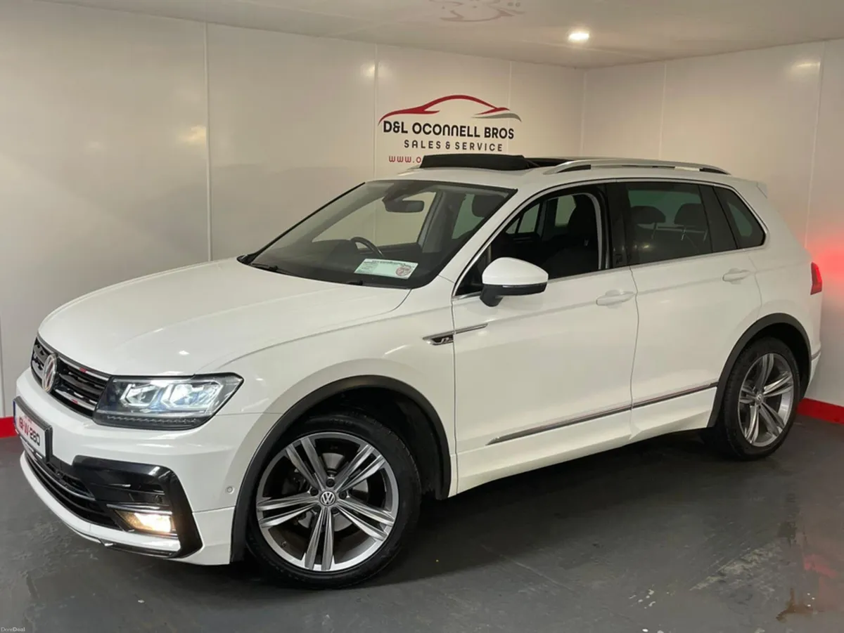 Volkswagen Tiguan R-LINE 2.0 TDI MANUAL 6SPEED FWD - Image 2