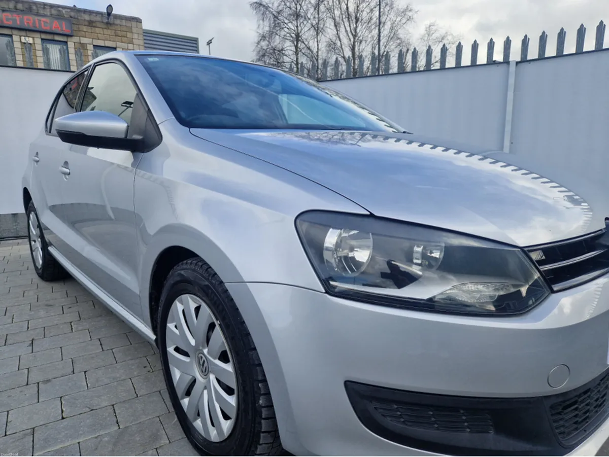 Volkswagen Polo 1.2 PETROL AUTO - Image 2