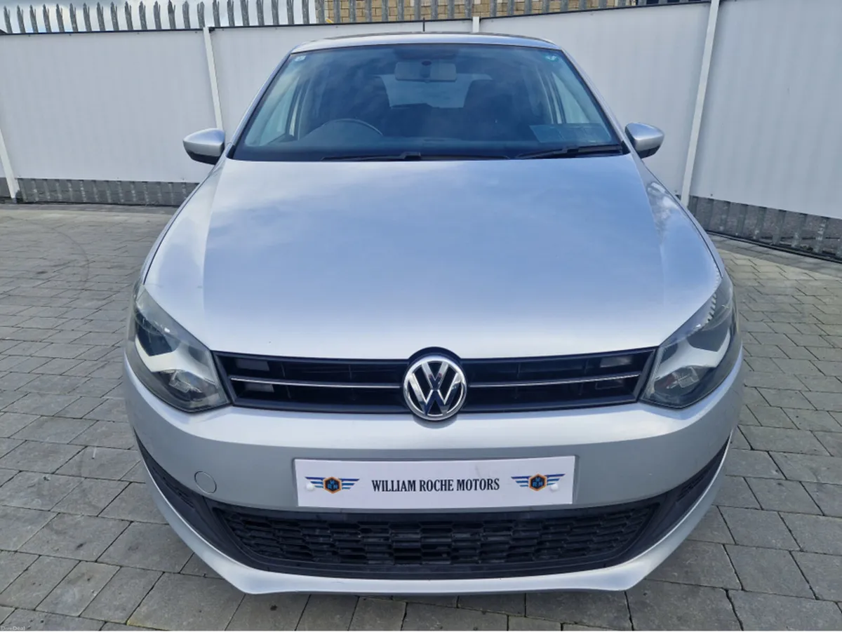 Volkswagen Polo 1.2 PETROL AUTO - Image 3