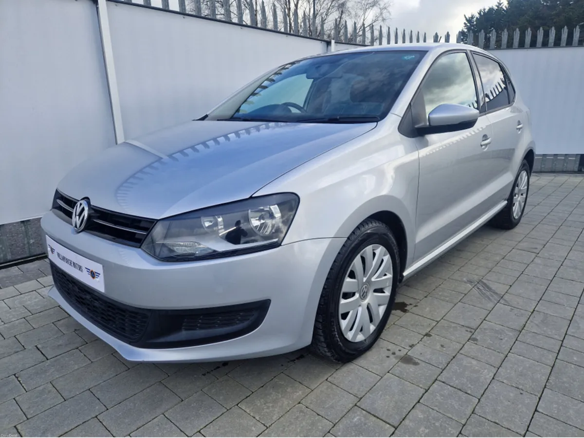 Volkswagen Polo 1.2 PETROL AUTO - Image 4